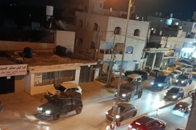 الاحتلال يقتحم مخيم قلنديا وبلدة كفر عقب